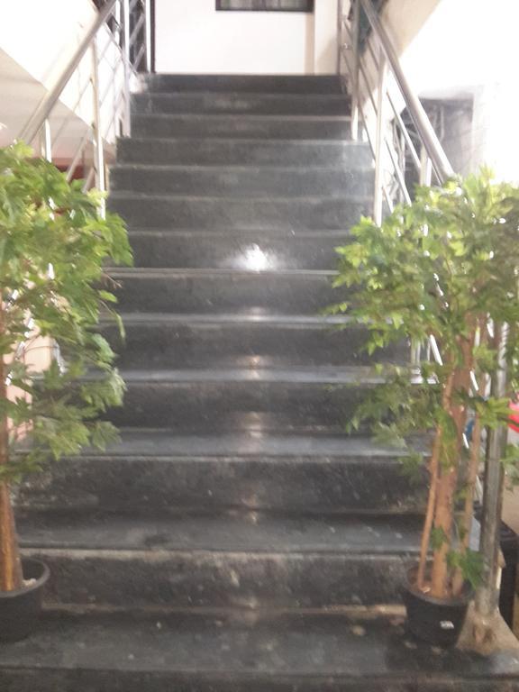 S4 Residency Hotel Chennai Exterior photo